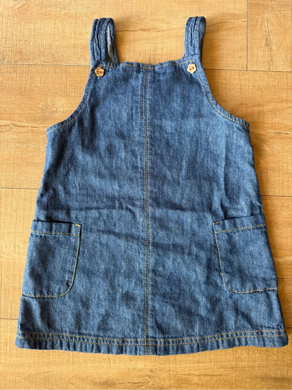Lot of 7 sz 2T Baby GAP, old navy, Hanna Andersson, H&M: 5 dresses 1shirt 1pant